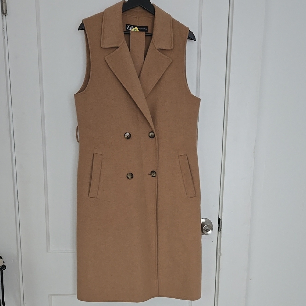 Zara Vest